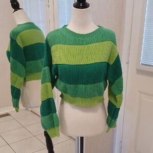 4/$60 Green Striped Cropped Length Sweater - Size Small (US4)